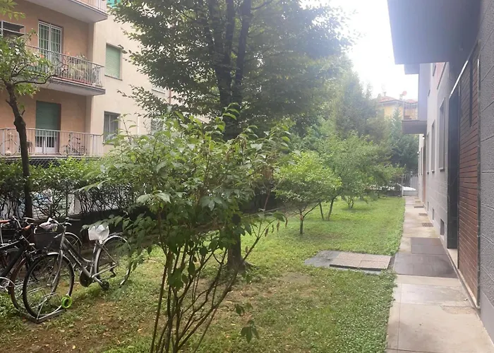 Loft Mi Dai Il Tiro Panzió Bologna